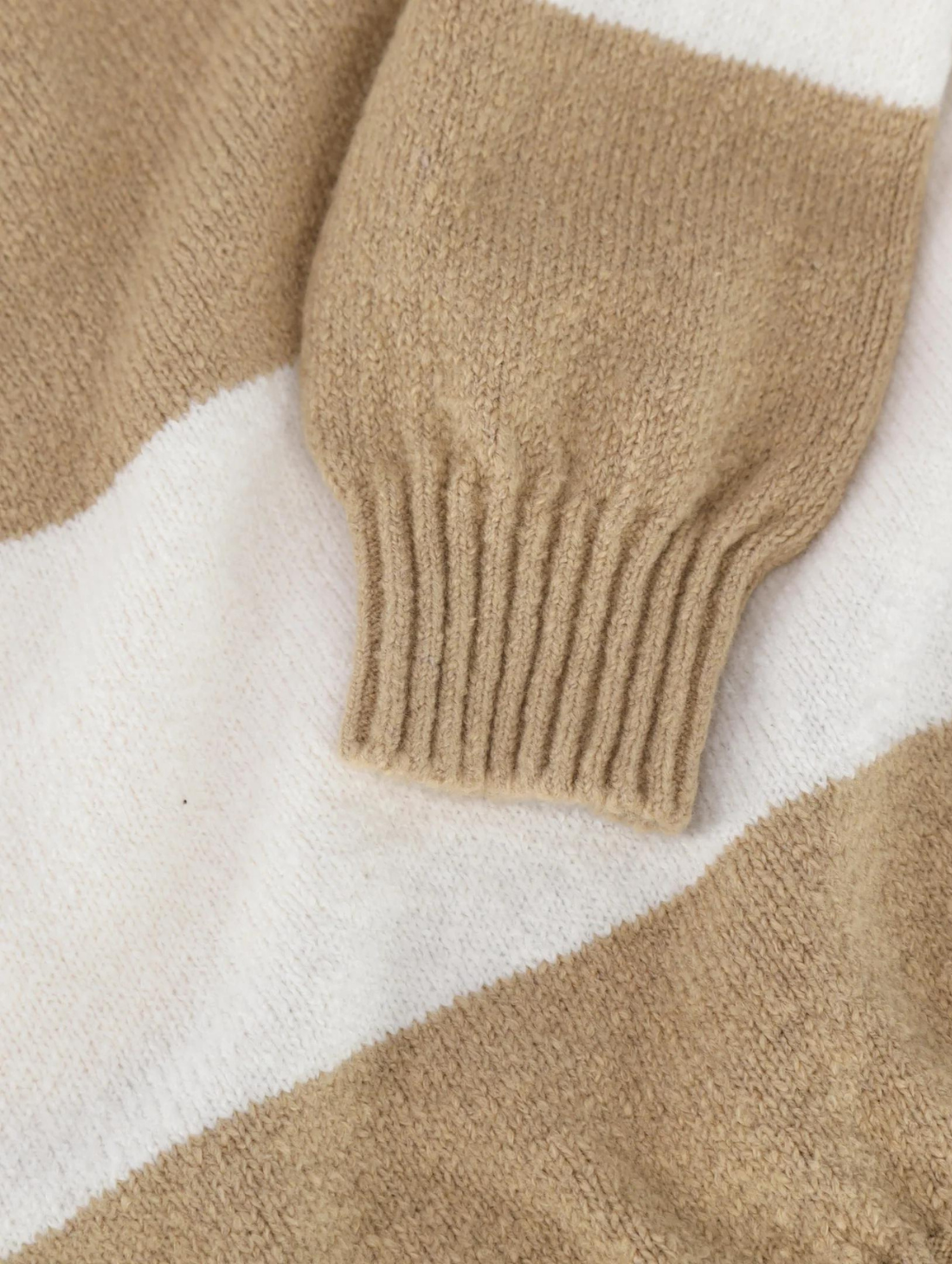 Scaglione - Round Neck Fluffy Cotton - Butter/Milk Striped